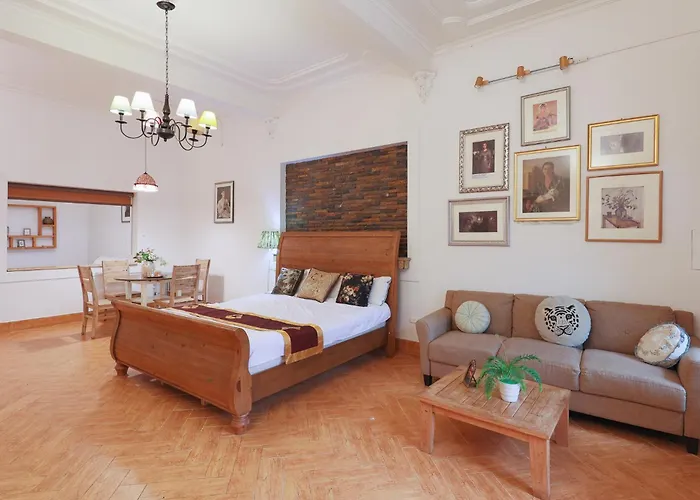 Cozy Fun Homestay 12